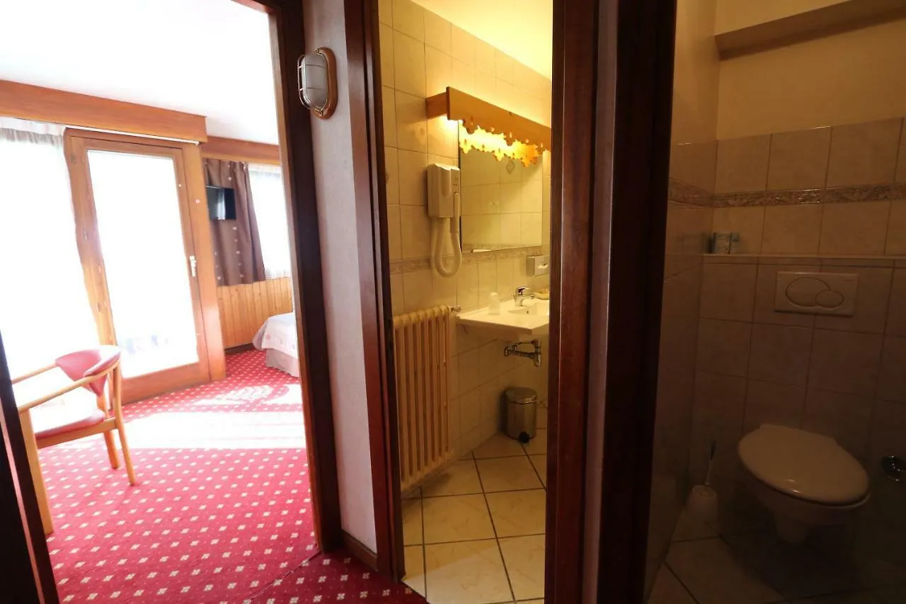 Chris-Tal Hotel Les Houches